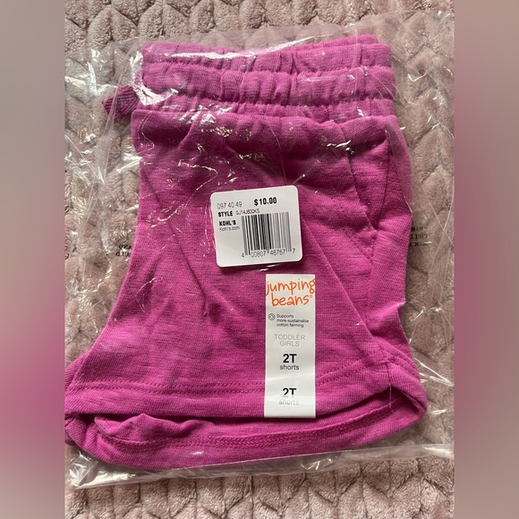 Toddler Girl
Jumping Beans®
Essential Knit Pull-On Shorts - Picture 2 of 3